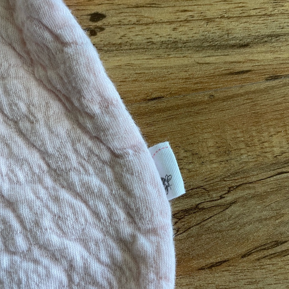 Burt's Bees Baby Organic Cotton Quilted Bee Wrap Front Pink Jumpsuit 6-9 month - Picture 3 of 7